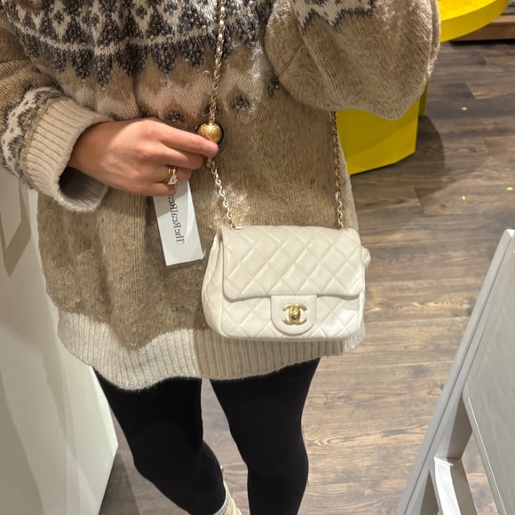 Chanel Mini Square Pearl Crush Flap Bag - Picture 3 of 6